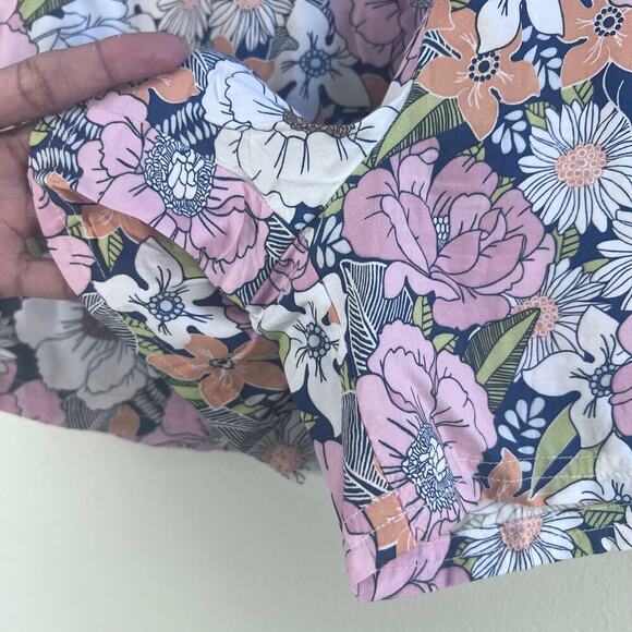 VANS Two Piece Floral Printed PJ Set Top M and Shorts L Pink Women's Preppy - Picture 11 of 12